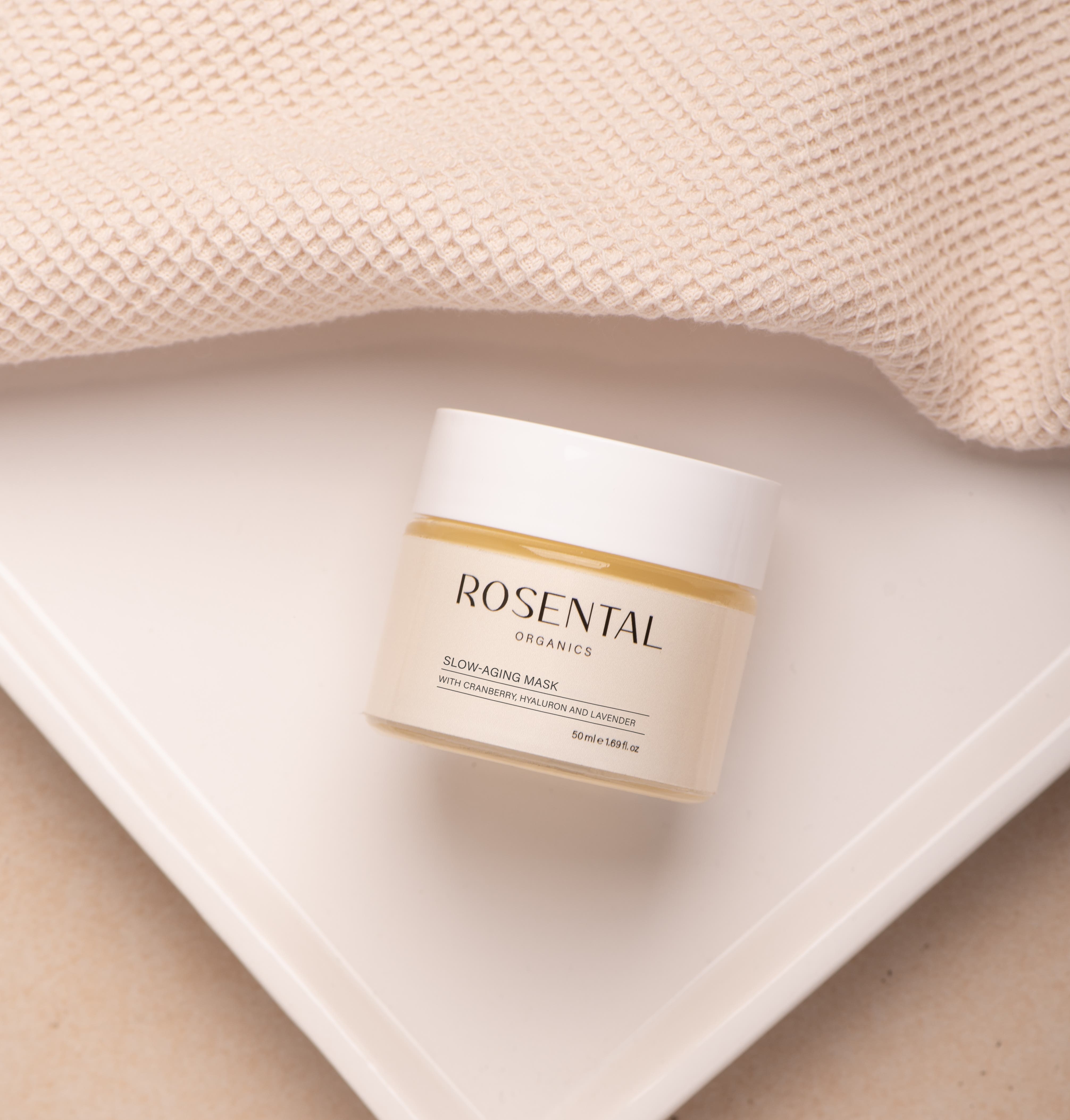 Slow Aging Mask | with cranberry & hyaluronic acid