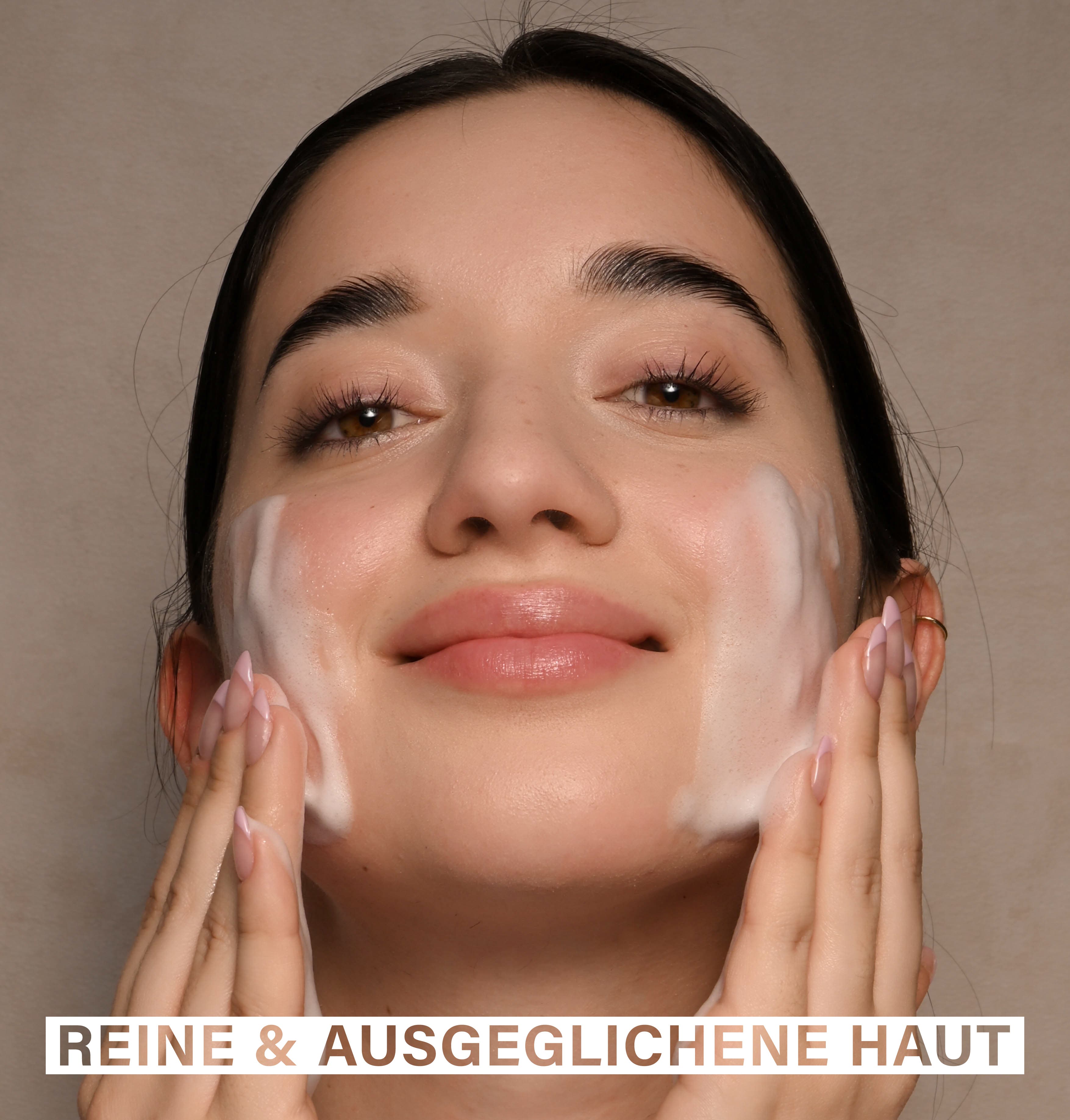 Soothing Cleansing Foam